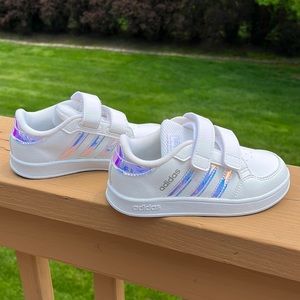 Brand New! Girls adidas sneakers